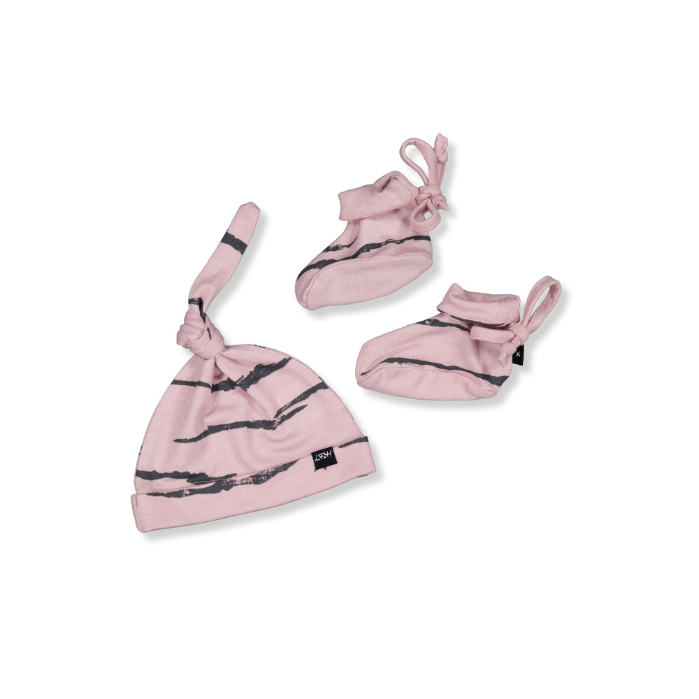 100% Merino Wool Baby Knotted Beanie & Bootie Giftset