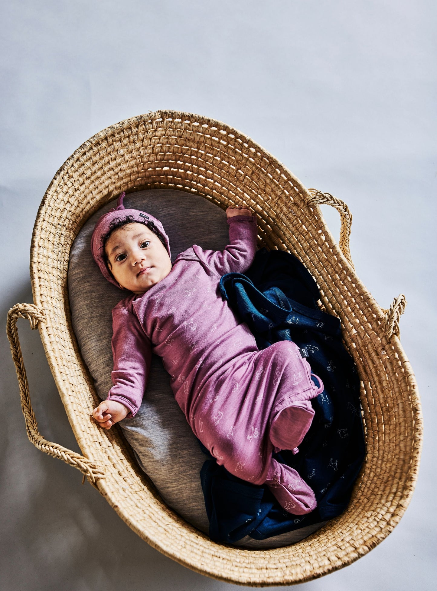 Merino Baby Bundler - Mauve with Animal Print
