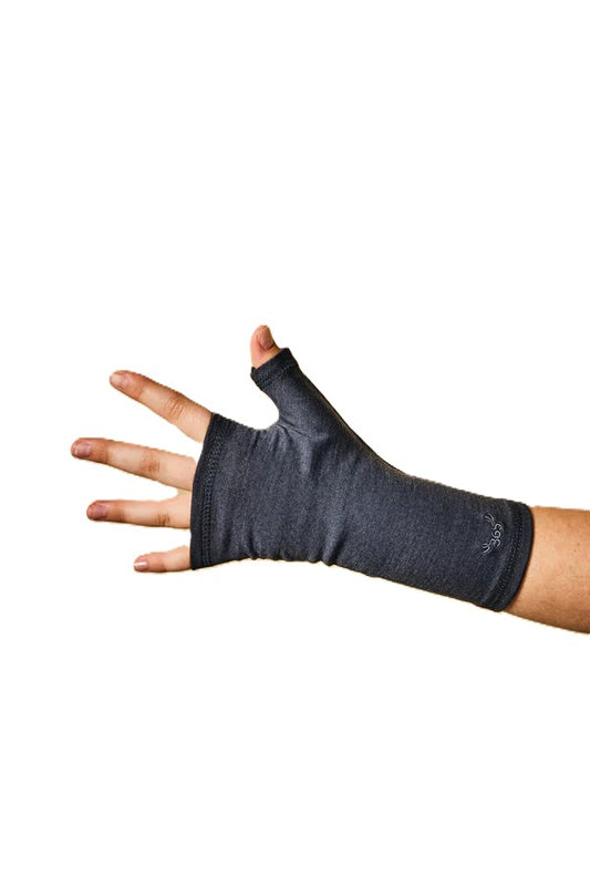 Little Flock of Horrors Merino Kids Handwarmers I Slate Grey