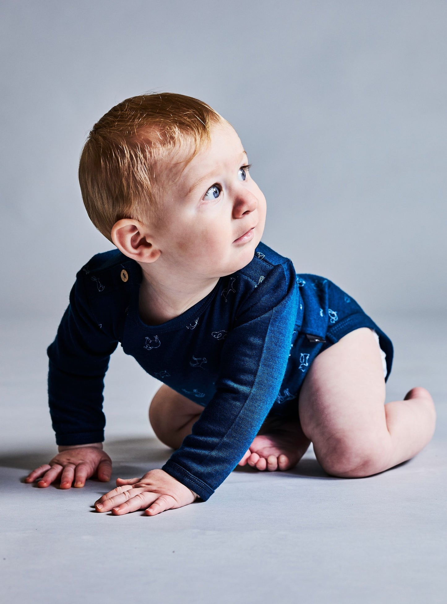 Merino Baby Long-sleeve Bodysuit - Blue with Animal Print